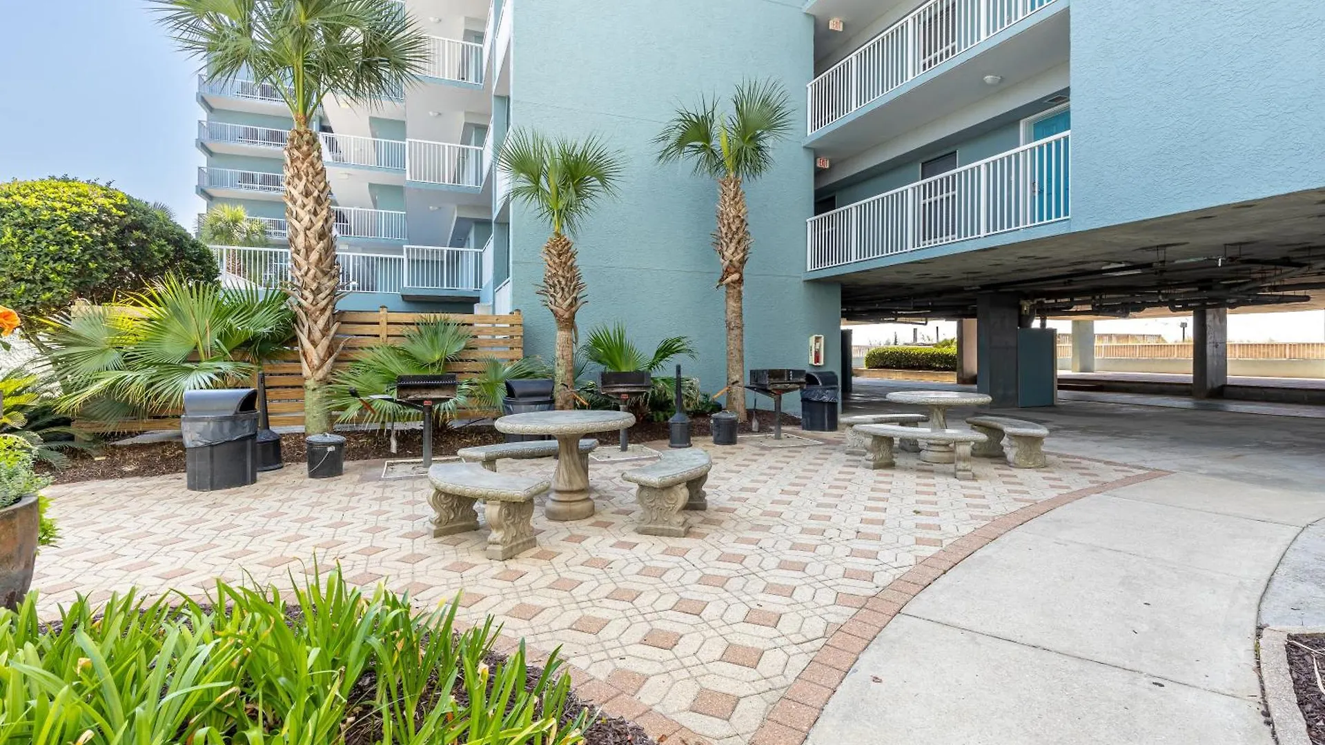 Sandpiper Cove 3203- By Holiday Isle Properties Destin 0*,  United States